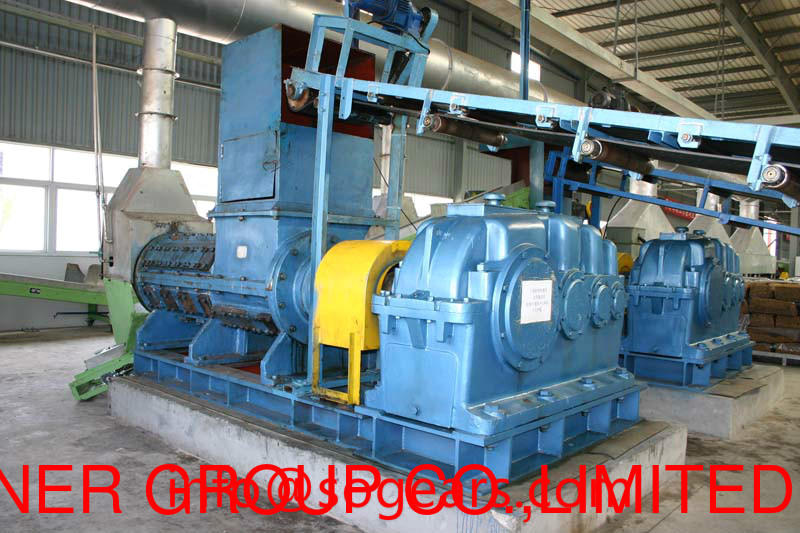 Reduction gearbox for electric motor