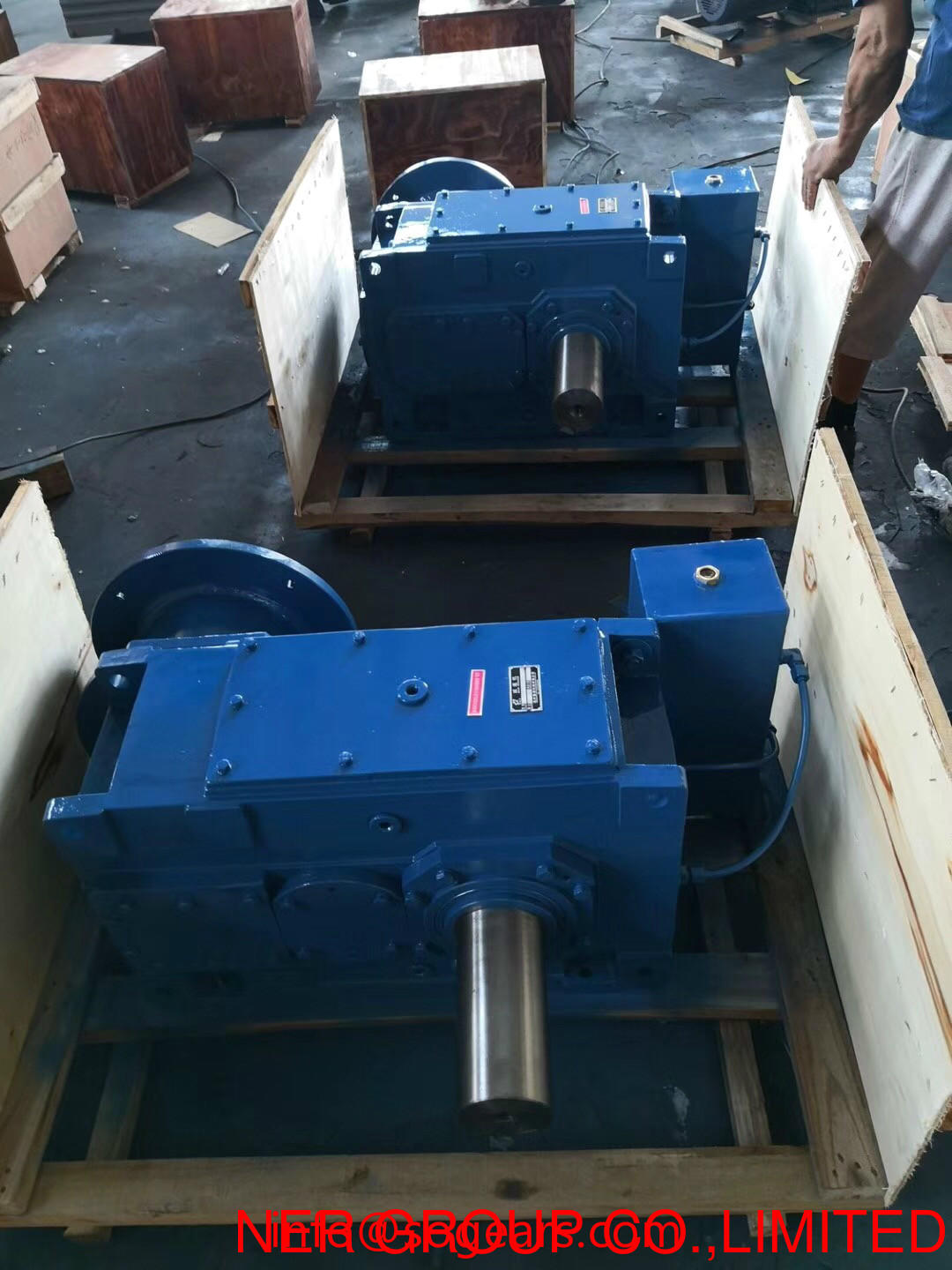 Reduction gearbox for electric motor